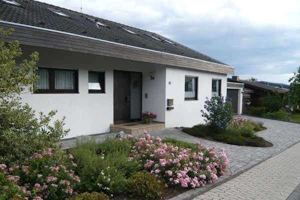 Vorderseite der Ferienwohnung Stromberg